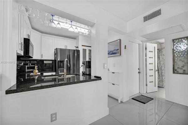 Lago Grande, 6535 W 26th Dr #23-39, Hialeah, Florida 33016, image 1