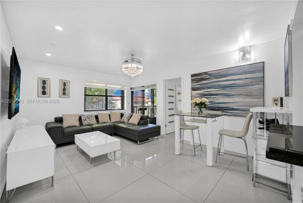 Lago Grande, 6535 W 26th Dr #23-39, Hialeah, Florida 33016, image 1