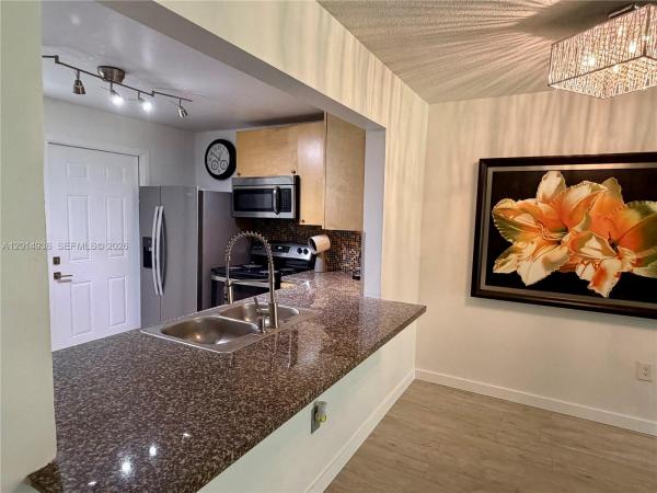 1351 NE 191st St #E119, Unincorporated Dade County, Florida 33179, image 1