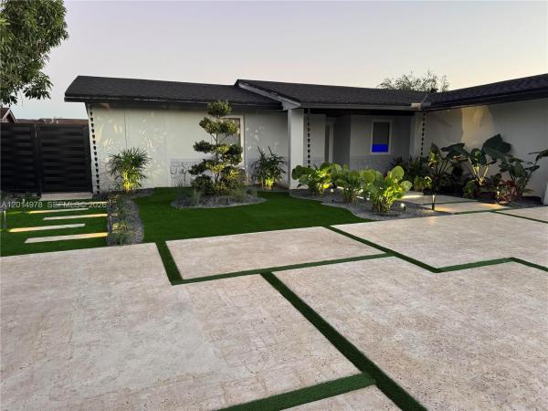 7541 SW 135th Ave, Unincorporated Dade County, Florida 33183, image 1