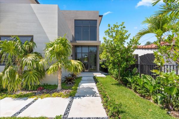 Citrus Park, 2175 SW 25th St, Miami, Florida 33133, image 1