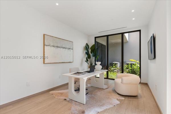 Citrus Park, 2175 SW 25th St, Miami, Florida 33133, image 2