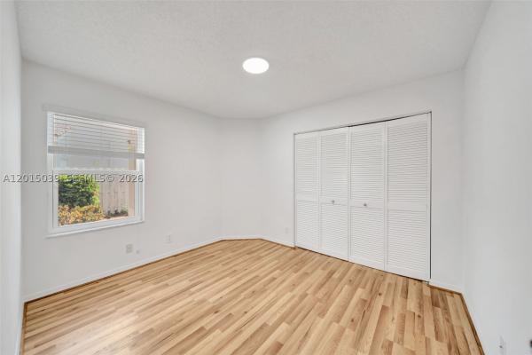 Savannah Falls, 941 Briar Ridge Rd, Weston, Florida 33327, image 2