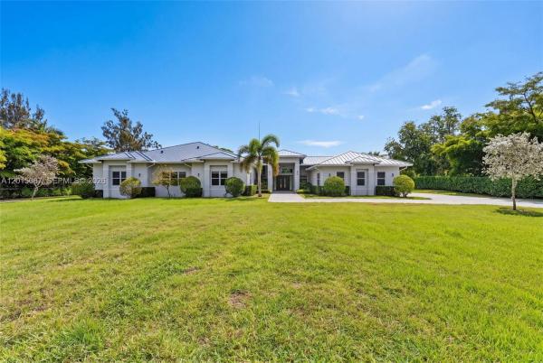 Davie West, 2400 SW 112th Ave, Davie, Florida 33324, image 1