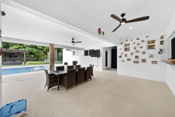 Domus One, 6650 SW 112th St, Pinecrest, Florida 33156, image 2