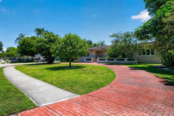 Earleton Shores, 9999 NE 12th Ave, Miami Shores, Florida 33138, image 3