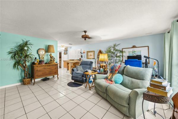 Palm Beach Cabana Colony, 3664 Everglades Rd, Palm Beach Gardens, Florida 33410, image 3