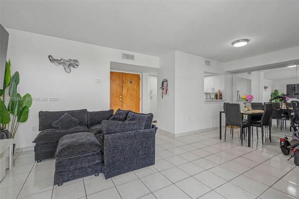 11790 SW 18th St #524-3, Unincorporated Dade County, Florida 33175, image 1