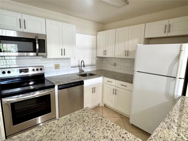 6900 Nova Dr #204-2, Davie, Florida 33317, image 1