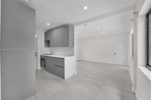 Auburndale Tamiami Trail, 621 SW 33rd Ave, Miami, Florida 33135, image 1