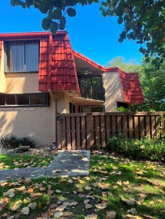 Banyan Lake, 8129 Severn Dr #C, Boca Raton, Florida 33433, image 1
