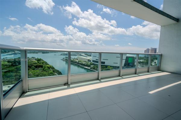 900 Biscayne Bay, 900 Biscayne Blvd #1707, Miami, Florida 33132, image 1
