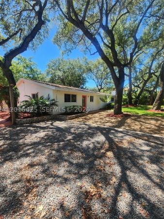 Roberts, 16575 Old Cutler Rd, Palmetto Bay, Florida 33157, image 2