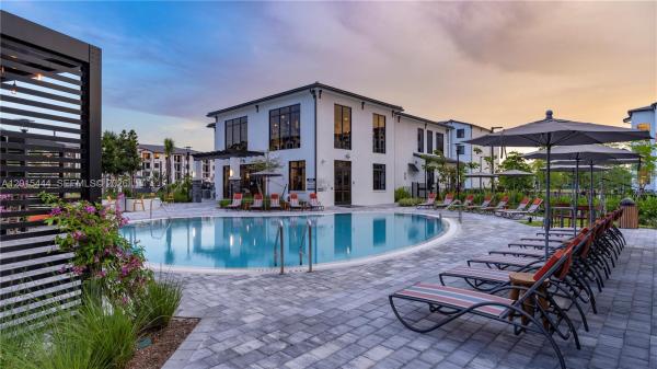 9030 SW 158th Ave #9-211, Unincorporated Dade County, Florida 33196, image 2