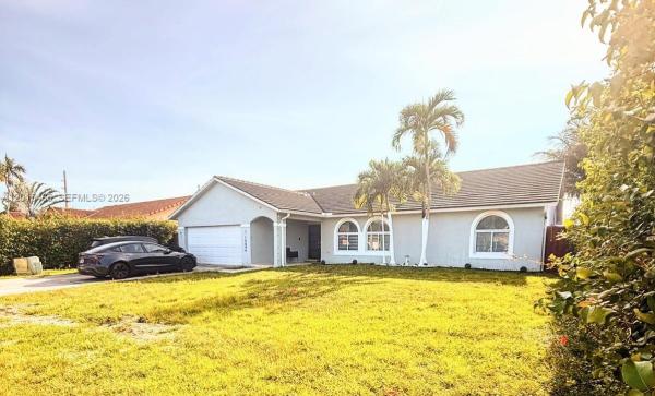15046 SW 148th Pl, Unincorporated Dade County, Florida 33196, image 1