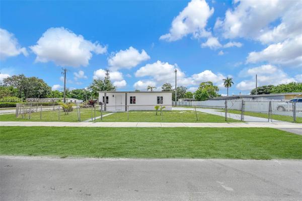 Bunche Park, 15575 NW 27th Ave, Miami Gardens, Florida 33054, image 1