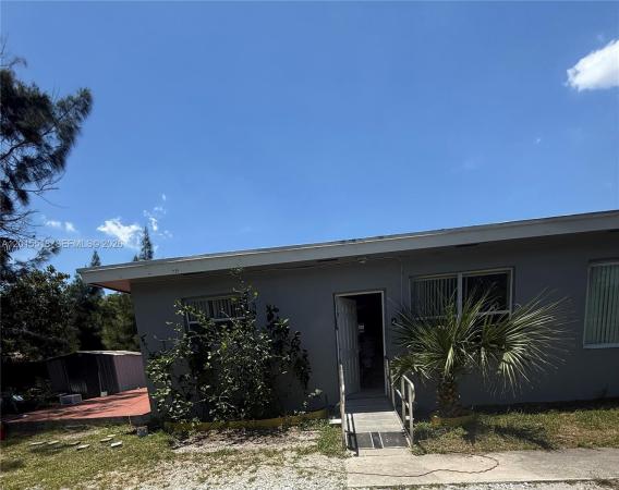North Miami Beach, Florida 33169, image 1