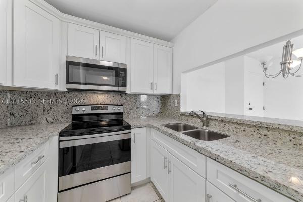 11715 SW 18th St #410, Unincorporated Dade County, Florida 33175, image 2