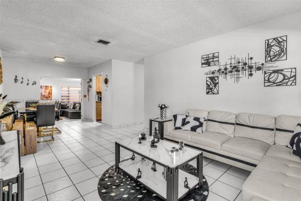 Auburndale Tamiami Trail, 3270 SW 7th St, Miami, Florida 33135, image 1