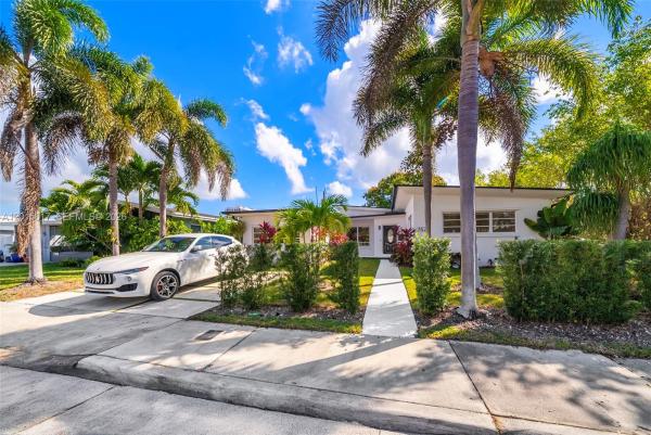 Treasure Plaza, 7525 Adventure Ave, North Bay Village, Florida 33141, image 1