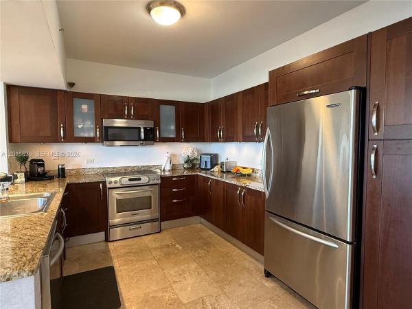 Turnberry Village South Tower, 19900 E Country Club Dr #804, Aventura, Florida 33180, image 1