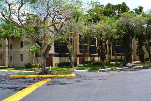 10855 SW 112th Ave #309, Unincorporated Dade County, Florida 33176, image 1