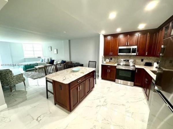 Ocean Reserve, 19370 Collins Ave #826, Sunny Isles Beach, Florida 33160, image 2