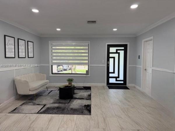 Sunshine Park Estates, 2640 N 62nd Ave, Hollywood, Florida 33024, image 1