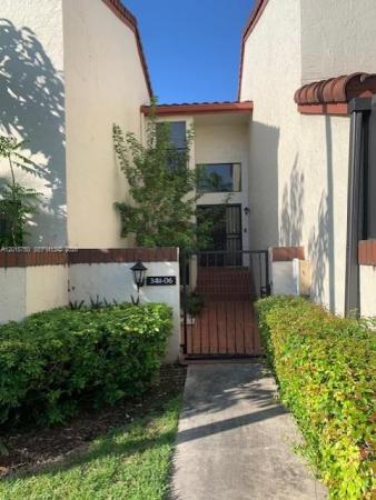 341 Ives Dairy Rd #341-06, Unincorporated Dade County, Florida 33179, image 1