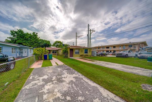 7358 SW 23rd St, Unincorporated Dade County, Florida 33155, image 3