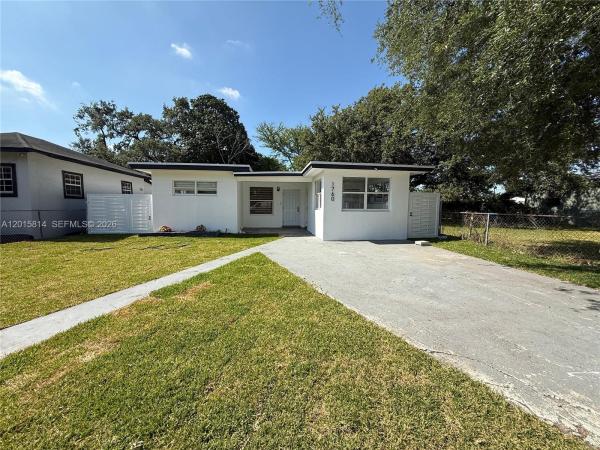 1760 NW 84th St, Unincorporated Dade County, Florida 33147, image 2