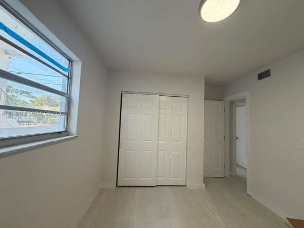 1461 SW 7th St #1, Miami, Florida 33135, image 2