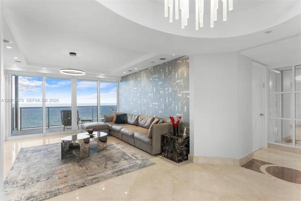 Ocean Two, 19111 Collins Ave #604, Sunny Isles Beach, Florida 33160, image 2