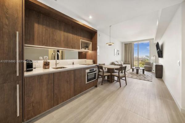 1611 SW 2nd Ave #707, Miami, Florida 33129, image 2