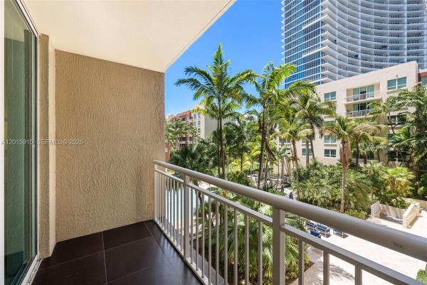 Cite On The Bay East, 2000 N Bayshore Dr #307, Miami, Florida 33137, image 3