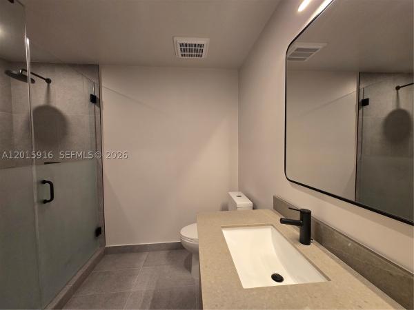 121 NE 5th St #709, Miami, Florida 33132, image 2