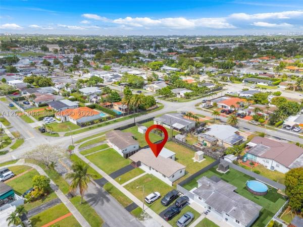 4211 SW 97th Pl, Unincorporated Dade County, Florida 33165, image 1