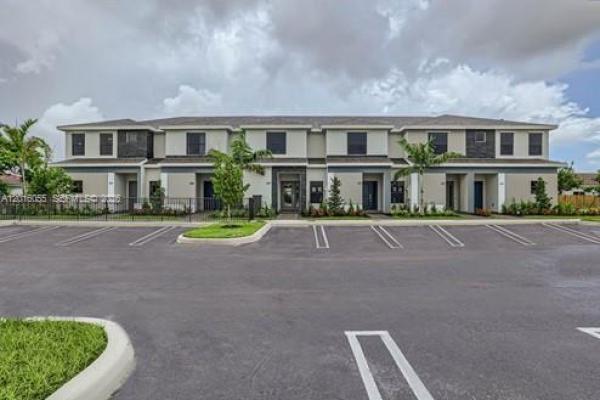 Sebastian Isles, 509 NE 1st Dr, Florida City, Florida 33034, image 1