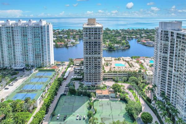 Terraces North Turnberry, 20191 E Country Club Dr #601, Aventura, Florida 33180, image 1