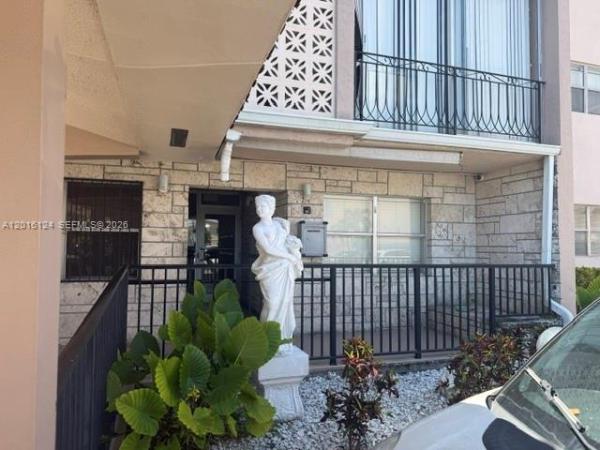 El Cid, 3640 NW 9th St #201, Miami, Florida 33125, image 1