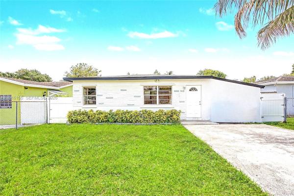 Breezyway Manor, 3416 SW 12th Ct, Fort Lauderdale, Florida 33312, image 1