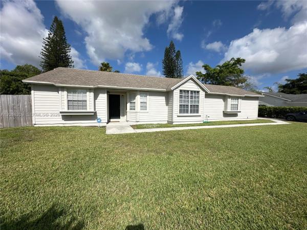 15212 SW 148th Ct, Unincorporated Dade County, Florida 33187, image 1