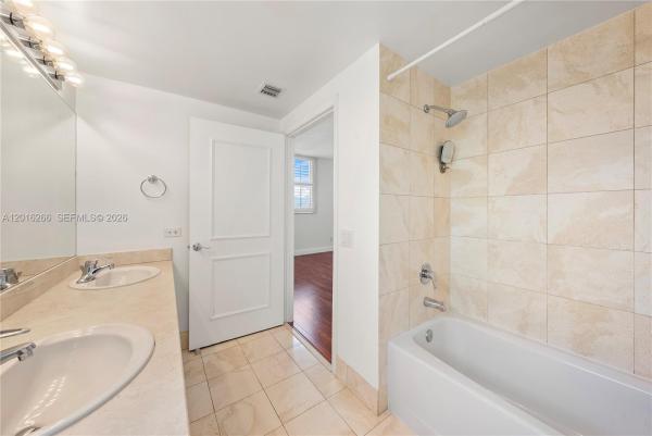 The Metropolitan, 2475 Brickell Ave #2206, Miami, Florida 33129, image 1