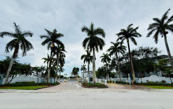 Le Club At Old Cutler, 8660 SW 212th St #108, Cutler Bay, Florida 33189, image 1
