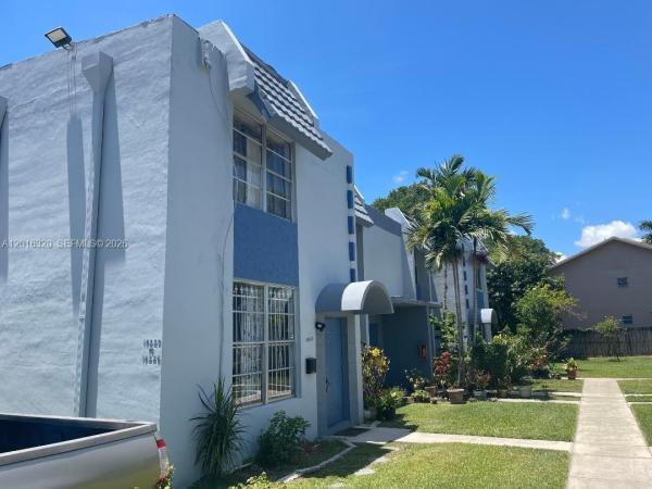 14220 NE 3rd Ct #10A, Unincorporated Dade County, Florida 33161, image 2