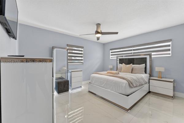 Sunset Isles, 2918 Cleveland St, Hollywood, Florida 33020, image 3