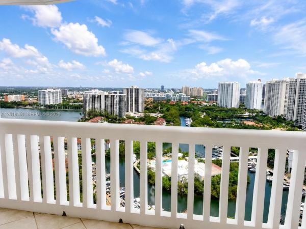 2000 Island Boulevard, 2000 Island Blvd #2710, Aventura, Florida 33160, image 1