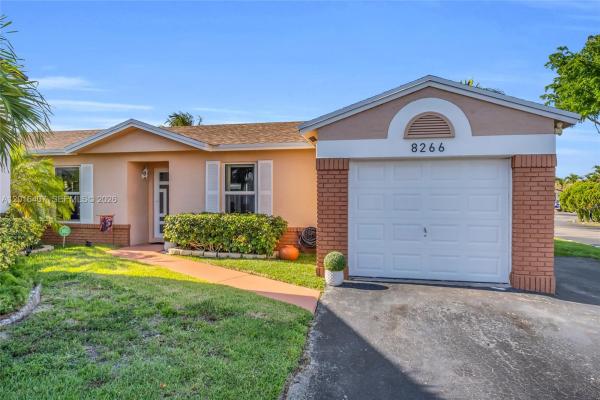 8266 NW 192nd Ter, Hialeah, Florida 33015, image 1