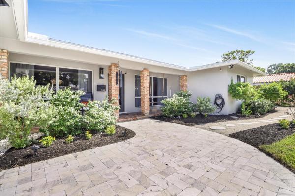 1705 NE 24th St, Wilton Manors, Florida 33305, image 1