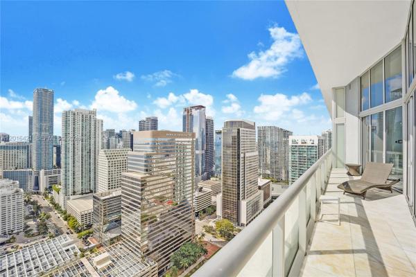 Icon Brickell Tower 2, 495 Brickell Ave #4101, Miami, Florida 33131, image 2
